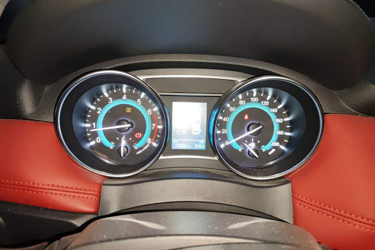 Used Haval H1 2015 1.5L Manual Luxury Model
