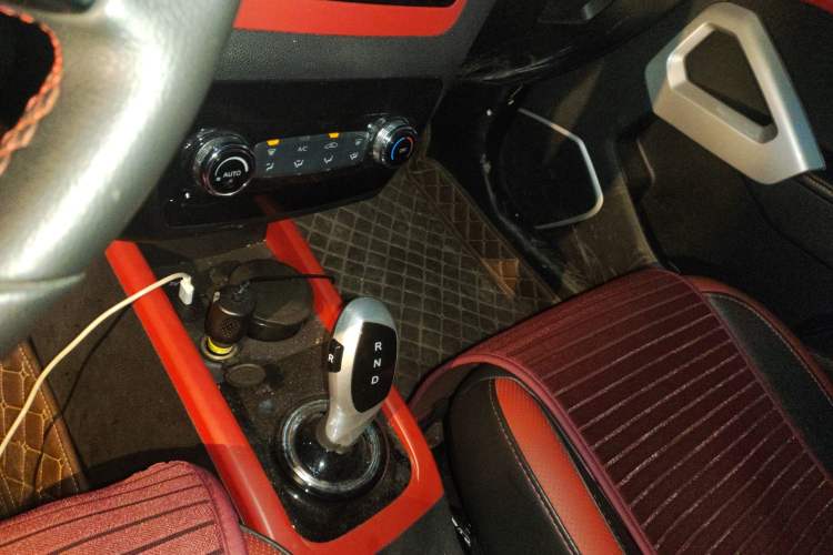 Used JAC iEV7S 2018 Smart Enjoyment Model