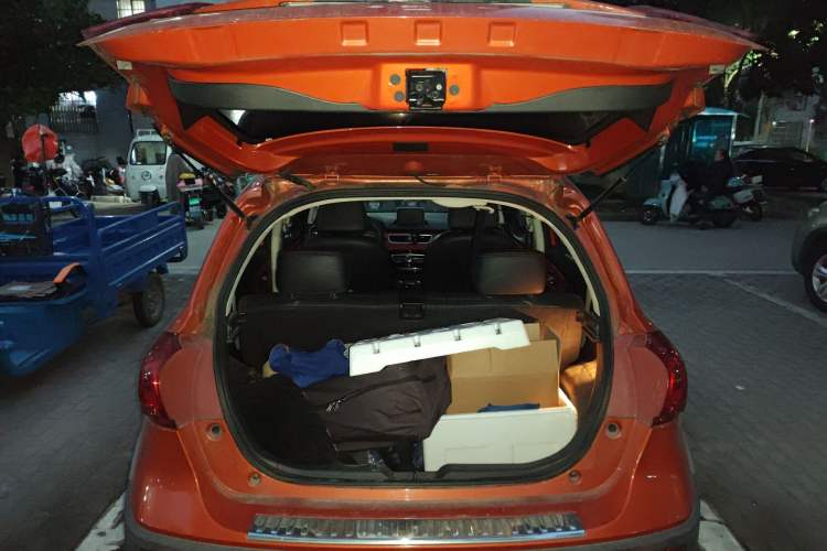 Used Haval H1 2015 1.5L Manual Luxury Model
