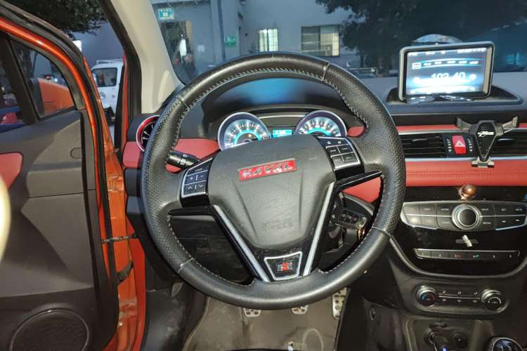 Used Haval H1 2015 1.5L Manual Luxury Model
