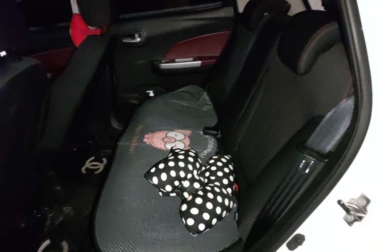 Used CHANGAN Benni 2015 1.4L IMT Luxury Model China IV
