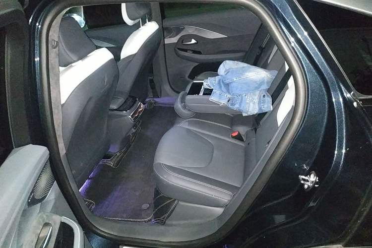 Used ARCFOX Alpha S 2022 708S+ 175kW
