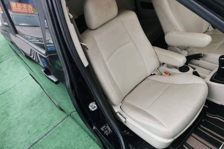 Used Yema Spica 2018 1.5L Manual Luxury Model
