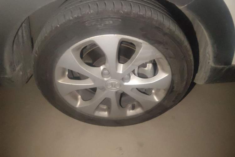 Used BAIC New Energy EC5 2019 New Style Edition Right Front Wheel Hub