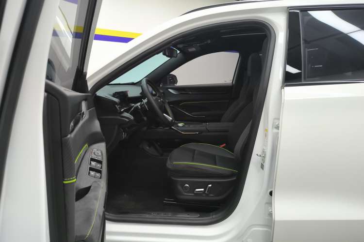 Used Haval H6S 2022 2.0T Two-Wheel Drive ZhiRun Version