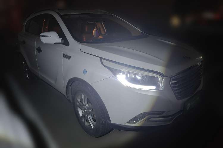 Used Huatai Santa Fe 2017 1.5T Gasoline Automatic Two-Wheel Drive Smart Enjoyment i3 Model