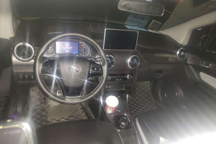 Used BAIC New Energy EC5 2019 New Style Edition Center Console