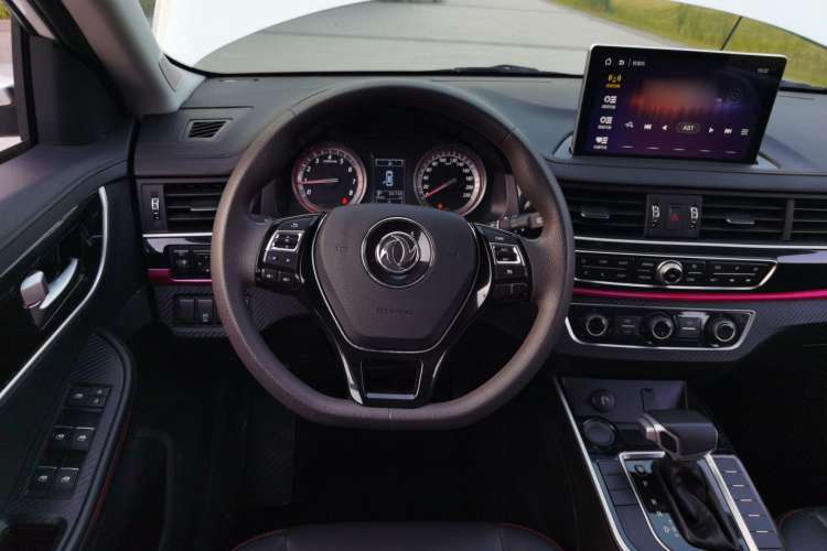 Used FORTHING Joyear X5 2018 Enjoy Series 1.6L CVT Connected Model
