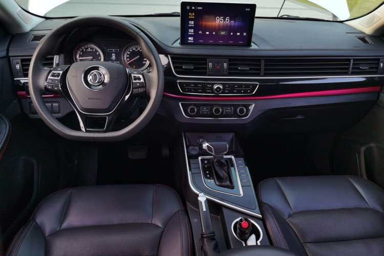 Used FORTHING Joyear X5 2018 Enjoy Series 1.6L CVT Connected Model
