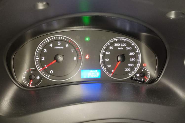 Used Geely Auto Diamond 2016 1.5L Manual Elite Edition
