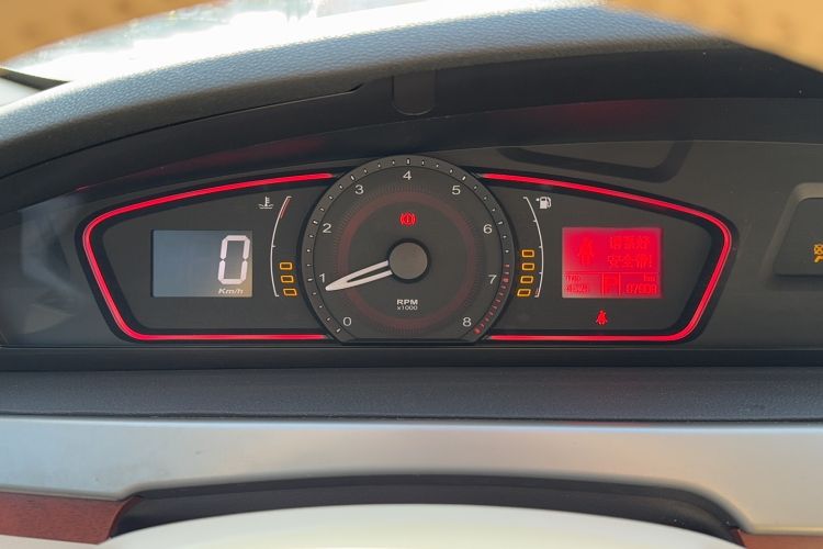 Used Roewe 550 2012 550 1.8L Automatic Value Edition