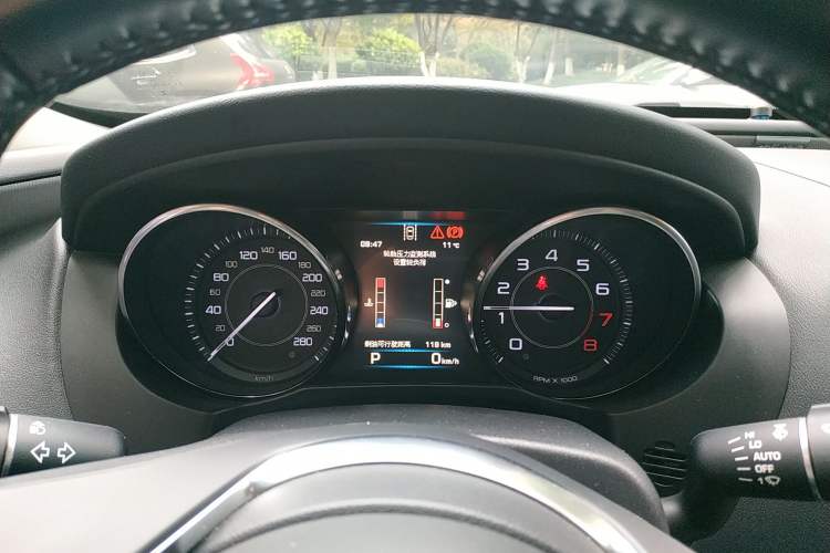 Used Jaguar XE 2015 2.0T 200 PS R-Sport
