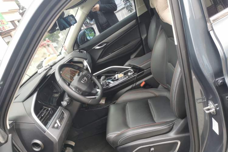 Used Geely Auto Monjaro S 2021 2.0TD DCT Two-Wheel Drive Lightning Edition
