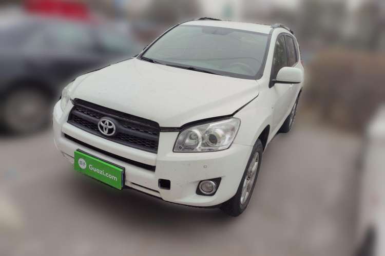 Used Toyota RAV4 2012 Luxurious Edition 2.0L Automatic All-Wheel Drive