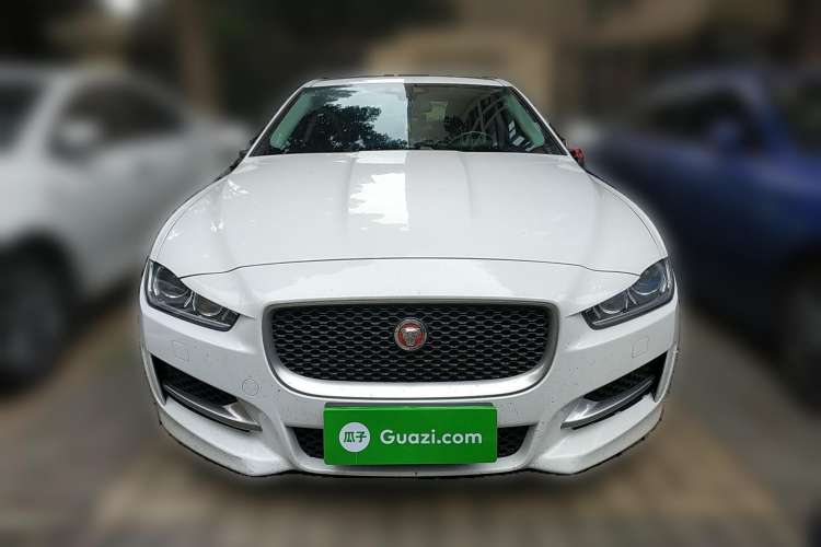 Used Jaguar XE 2015 2.0T 200 PS R-Sport
