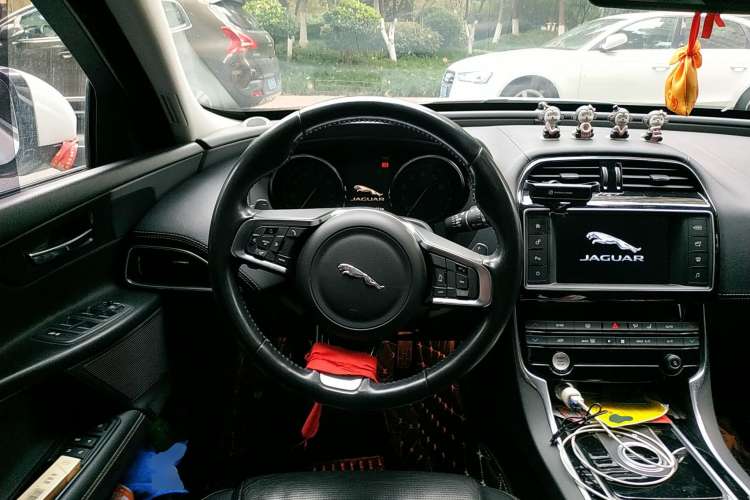 Used Jaguar XE 2015 2.0T 200 PS R-Sport
