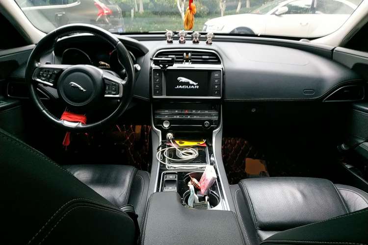 Used Jaguar XE 2015 2.0T 200 PS R-Sport
