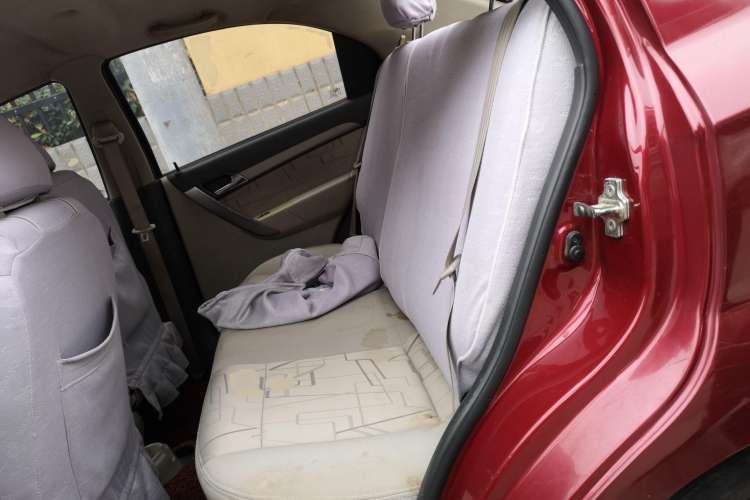 Used Chevrolet Lova 2010 1.4 MT Fengdu Version Left Rear Seat