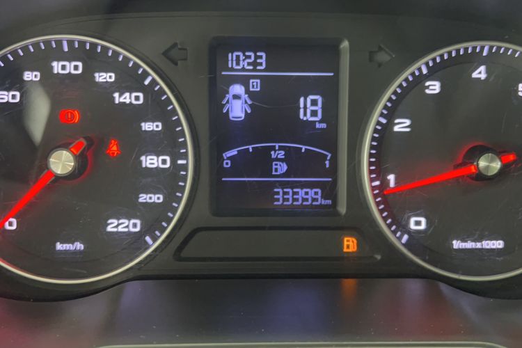 Used Roewe RX3 2020 1.6L Manual - Ultra-Fresh Entry Version
