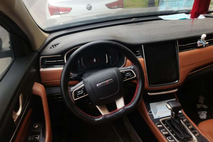 Used Oshan COS1 2018 1.5T Automatic 7-Seater
