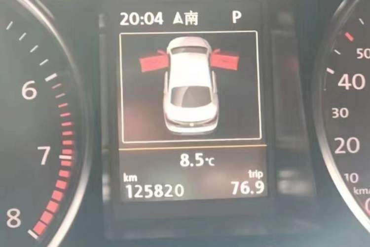 Used Volkswagen CC 2015 1.8TSI Luxury Model
