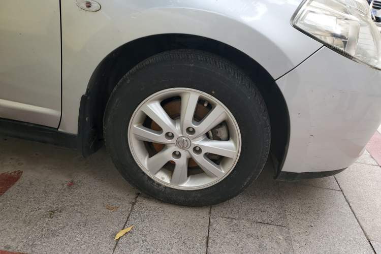 Used Nissan Tiida Sedan 2008 1.6L Automatic Smart Version