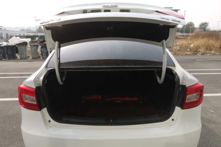 Used Bestune B30 2017 1.6L manual Comfort trim level