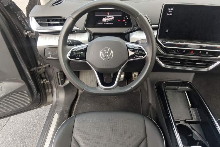 Used Volkswagen ID.6 X 2021 Pure Edition Steering Wheel