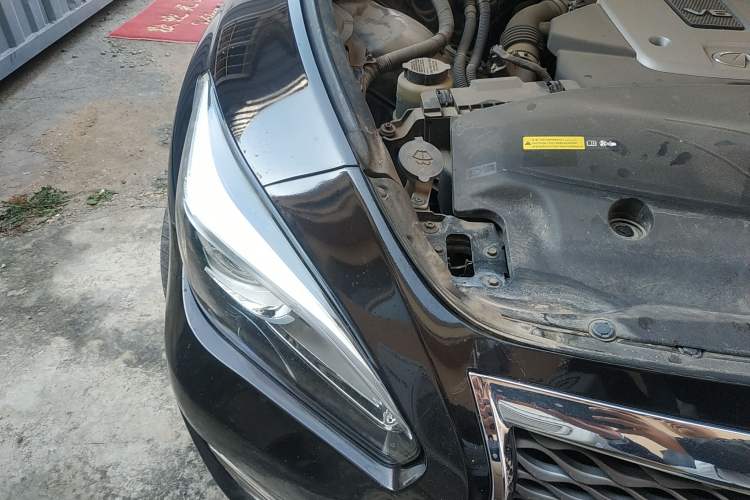 Used Infiniti Q70 2015 Q70L 2.5L Enjoyment Edition Right Front Headlight