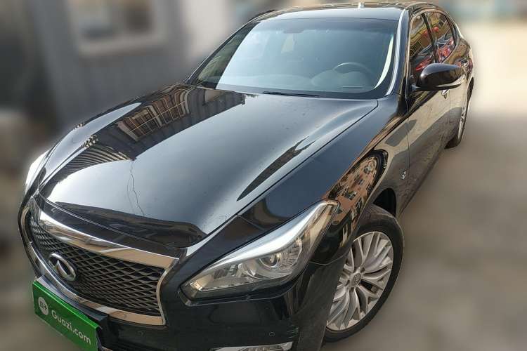 Used Infiniti Q70 2015 Q70L 2.5L Enjoyment Edition Front