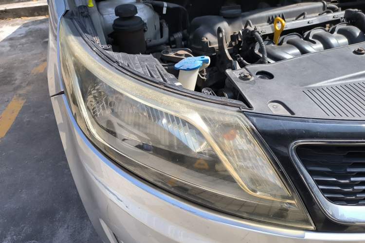 Used Kia K2 2011 Sedan 1.6L Automatic Transmission Premium
