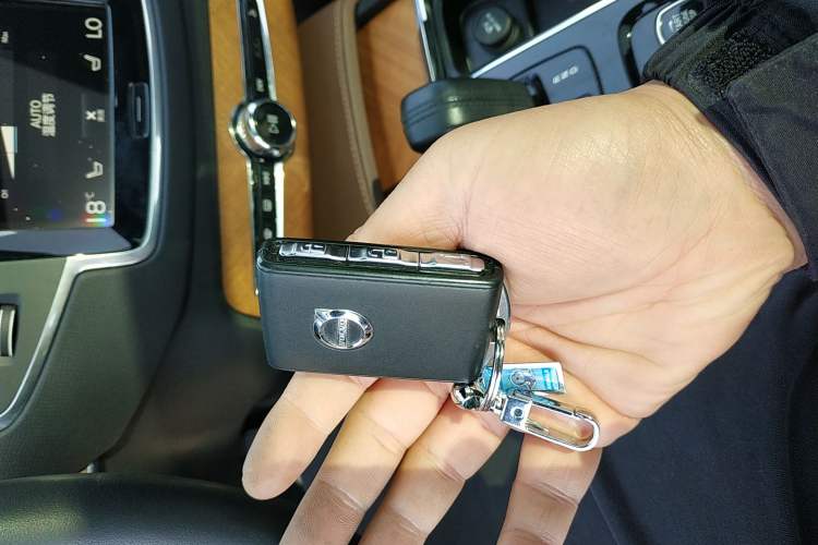 Used Volvo XC90 2021 B5 SmartDrive Luxury Edition 5-seater
