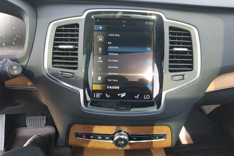 Used Volvo XC90 2021 B5 SmartDrive Luxury Edition 5-seater
