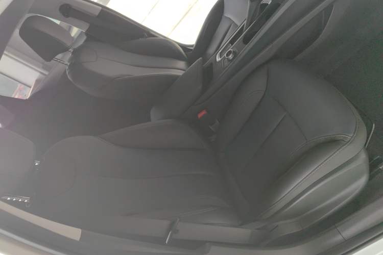 Used Buick Velite 6 2023 430km Range Commuter Version