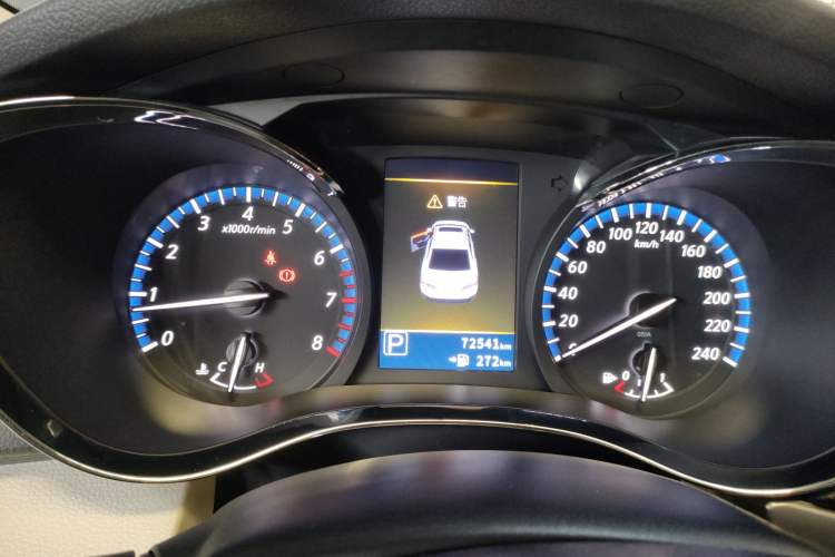 Used Venucia D60 2018 1.6L CVT Smart Connect Elite Edition