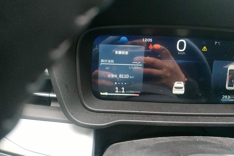 Used Geely Auto Jiajie 2023 Geely Jiaji L 1.5TD DCT Luxury Model