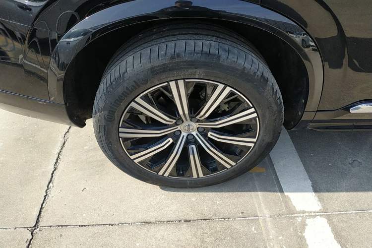 Used Volvo XC90 2021 B5 SmartDrive Luxury Edition 5-seater
