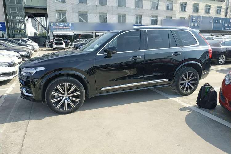 Used Volvo XC90 2021 B5 SmartDrive Luxury Edition 5-seater
