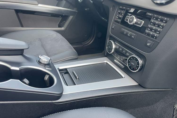 Used Mercedes-Benz GLK-Class 2015 GLK 260 4MATIC Fashion Edition Ultimate Version