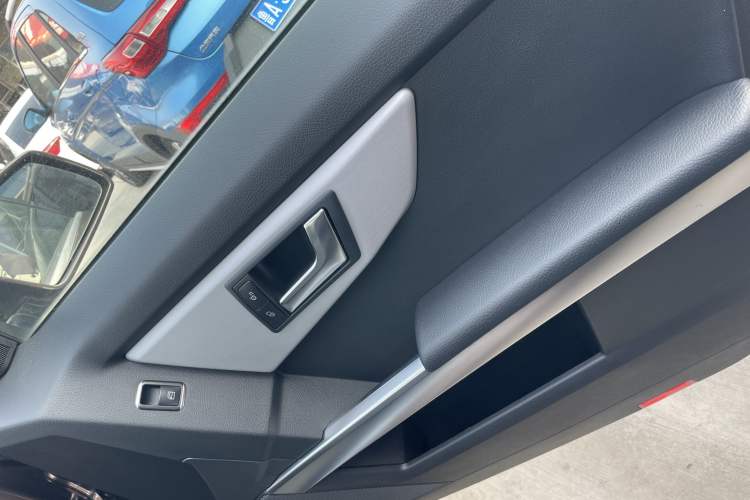 Used Mercedes-Benz GLK-Class 2015 GLK 260 4MATIC Fashion Edition Ultimate Version