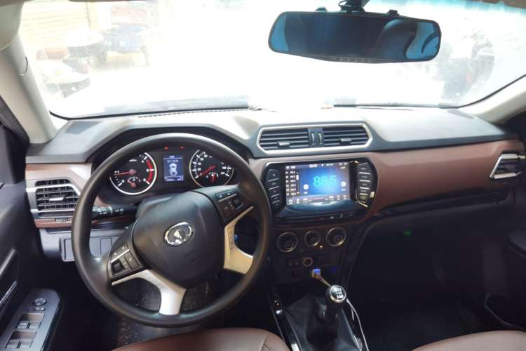 Used Great Wall Wingle 6 2017 2.0T Diesel Two-Wheel Drive Elite Version 4D20D
