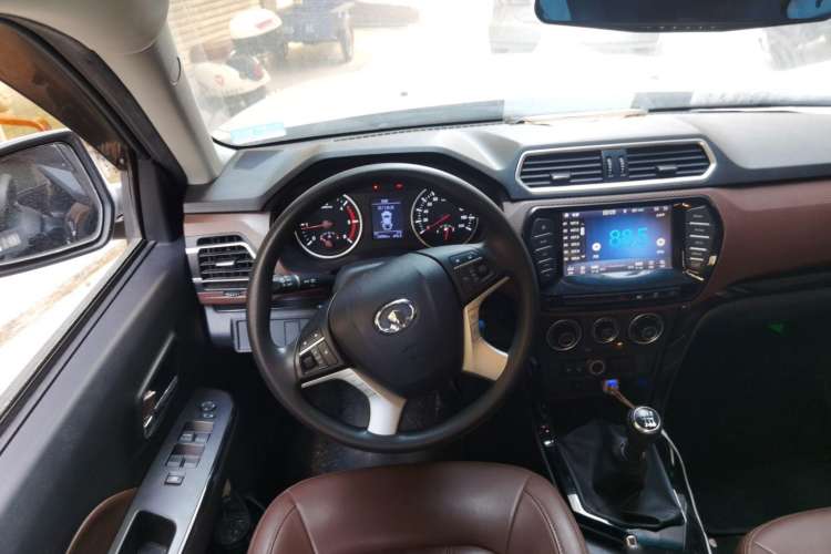 Used Great Wall Wingle 6 2017 2.0T Diesel Two-Wheel Drive Elite Version 4D20D
