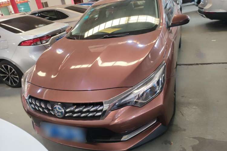 Used Venucia D60 2018 1.6L CVT Smart Connect Elite Edition