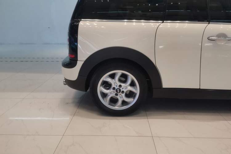 Used MINI Clubman 2011 1.6L COOPER Fun