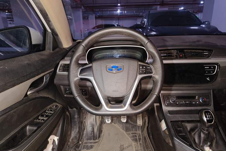 Used Geely Auto Vision S1 2018 1.5L Manual FENGXING Model
