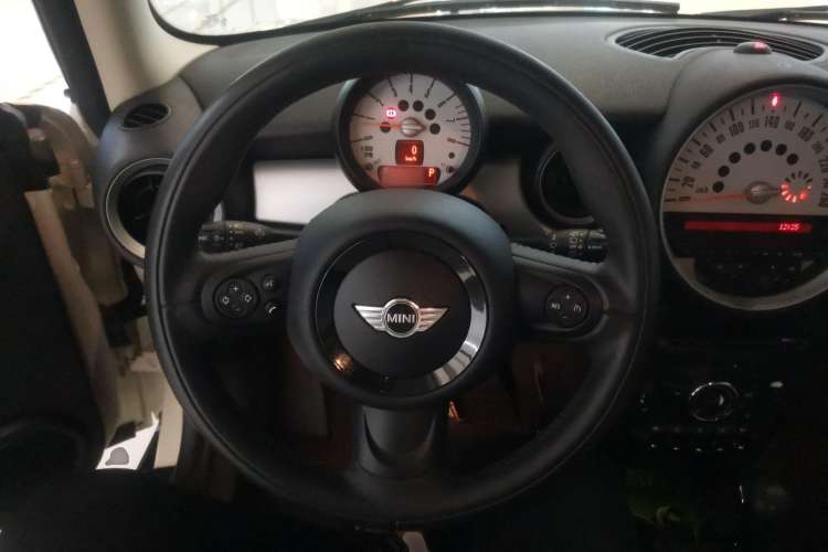 Used MINI Clubman 2011 1.6L COOPER Fun