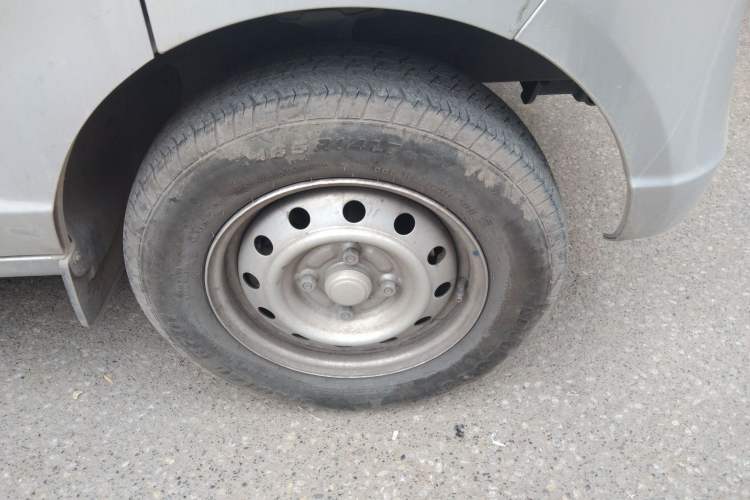 Used Wuling Rongguang S 2021 1.2L Base Model 7-Seater LSI