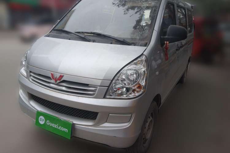 Used Wuling Rongguang S 2021 1.2L Base Model 7-Seater LSI
