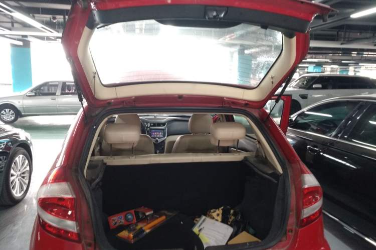 Used Chery Fengyun 2 2013 Hatchback 1.5L Manual Ruiyi Edition
