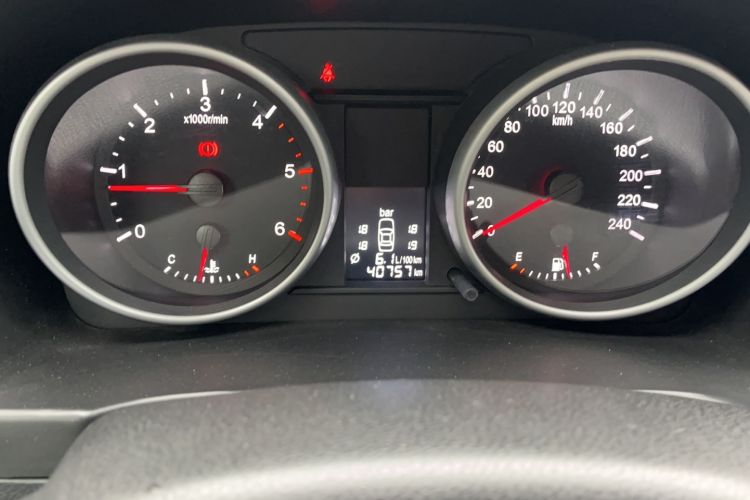 Used Haval H6 2011 Green Silence 2.0T Manual Two-Wheel Drive Elite Model